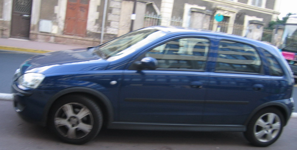 Opel Corsa 2004 27